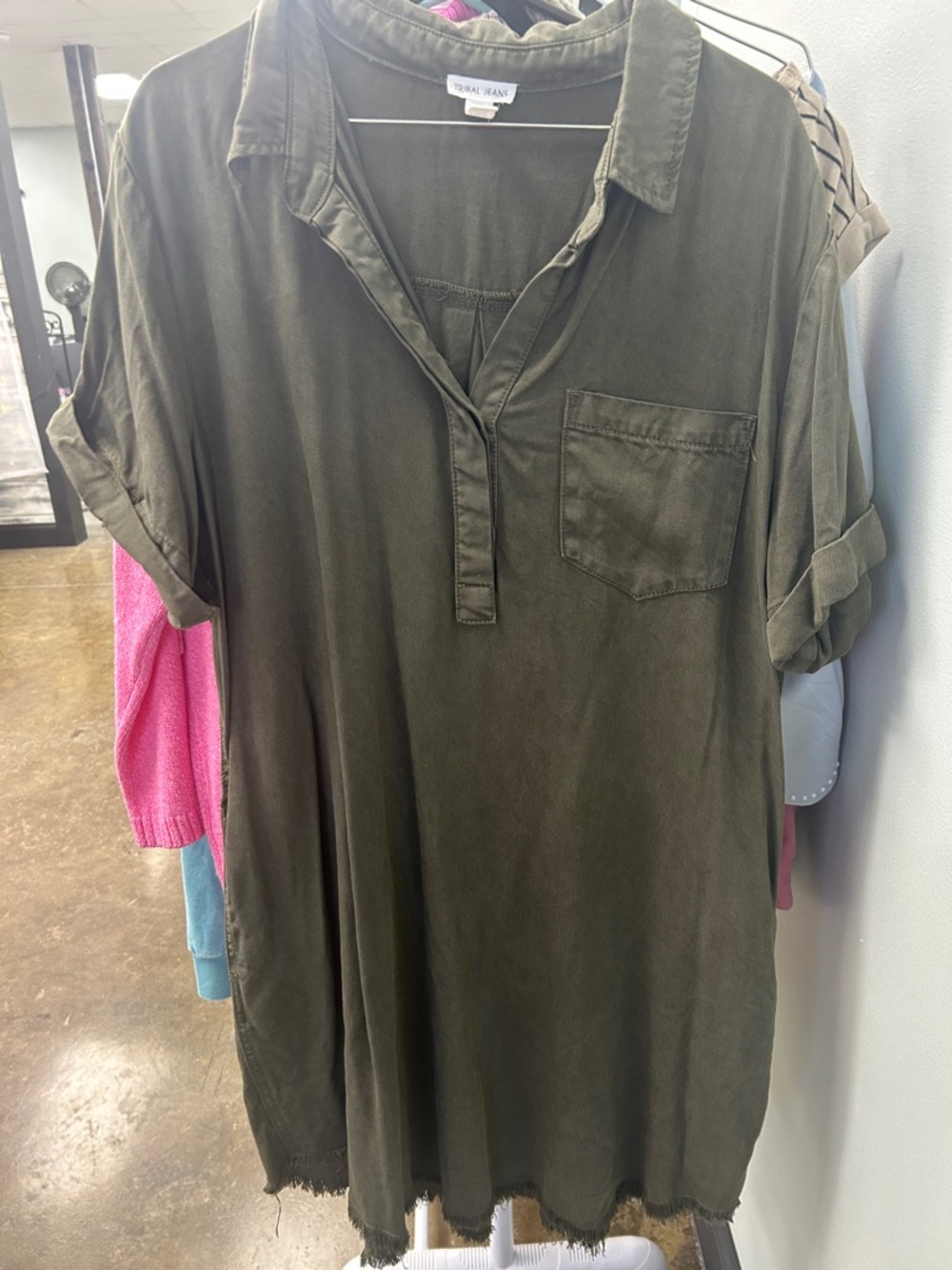Relaxed Olive Roll-Sleeve Tunic with Chest Pocket